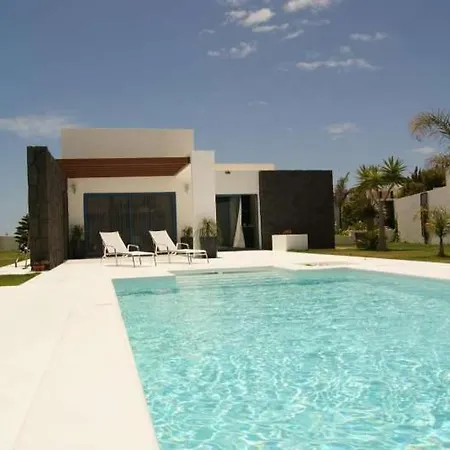 Playa Blanca Sleeps 6 Pool Wifi Apartamento Playa Blanca (Lanzarote)